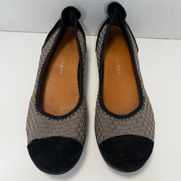 Bernie Mev Bella Me Women's Sz8 Pewter Metallic Braid Flats Black Suede Cap Toe - Picture 3 of 7